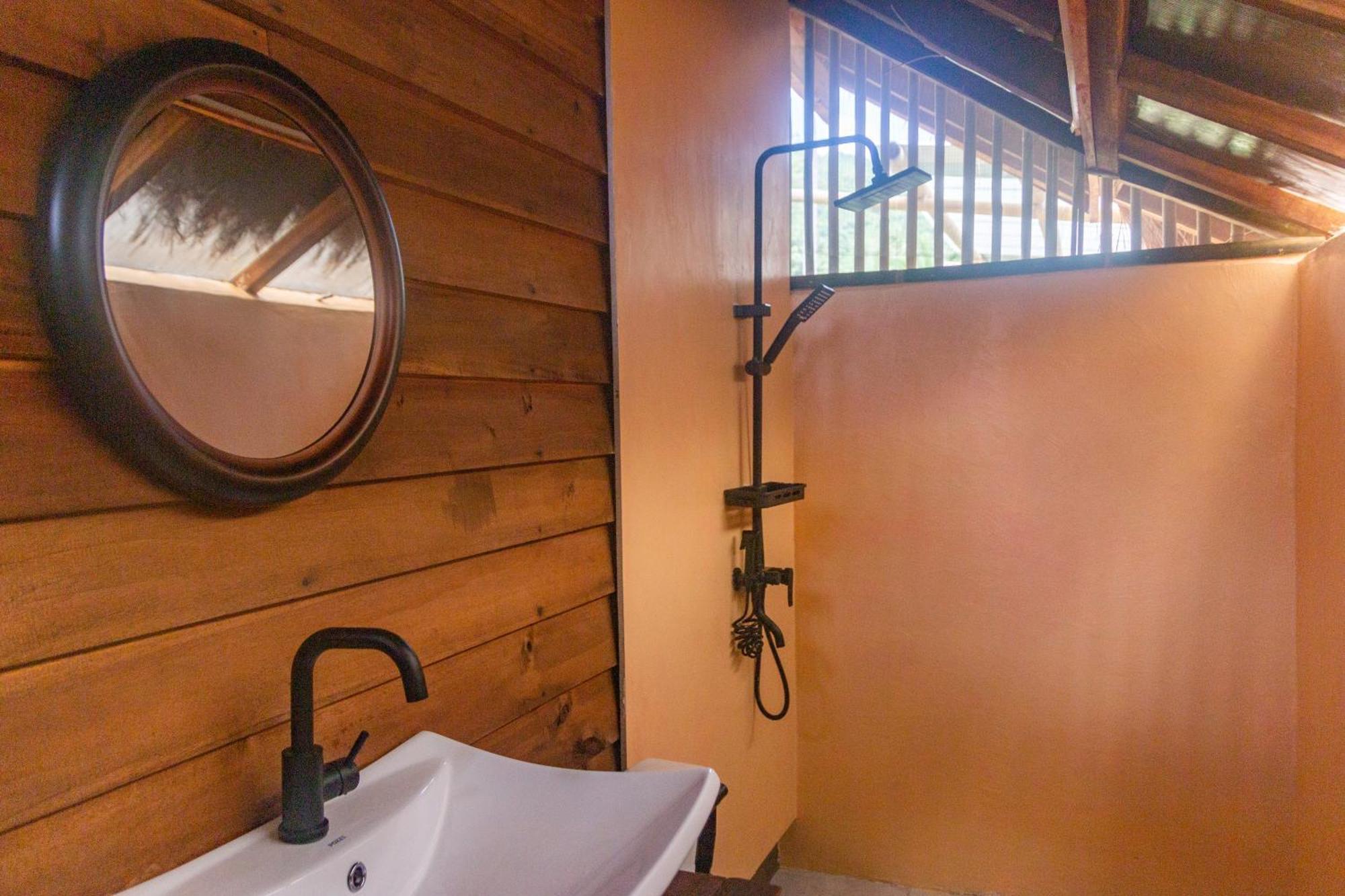 Eco Sanctuaries Nature Lodge Nacpan Beach, 爱妮岛 客房 照片